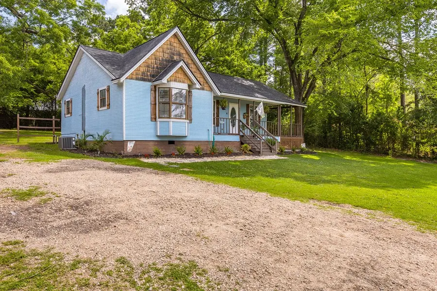 311 E. Linn Street, Huntington, TX 75949 - #3