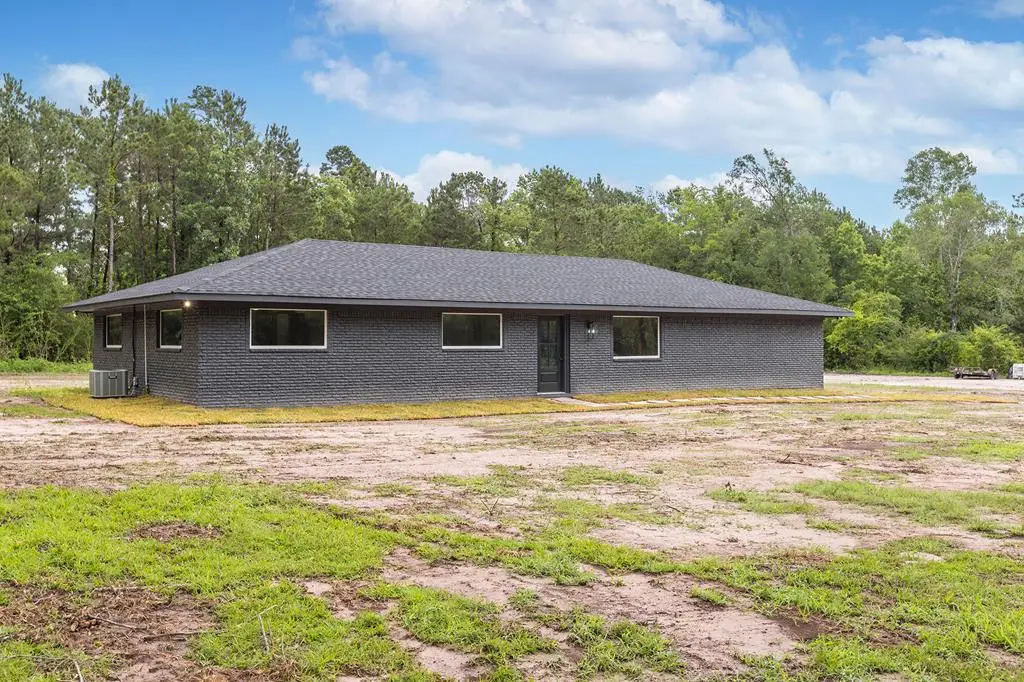 4207 Oakwood Drive, Lufkin, TX 75901 - #1