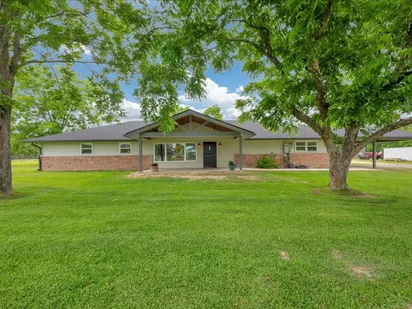 621 East Texas Road, Lufkin, TX 75901