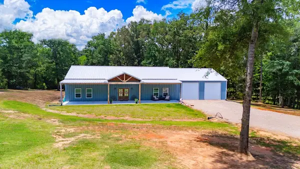 550 Woodland Oaks Drive, GARRISON, TX 75946