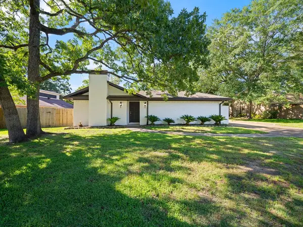 21 Glenview Court, Lufkin, TX 75901