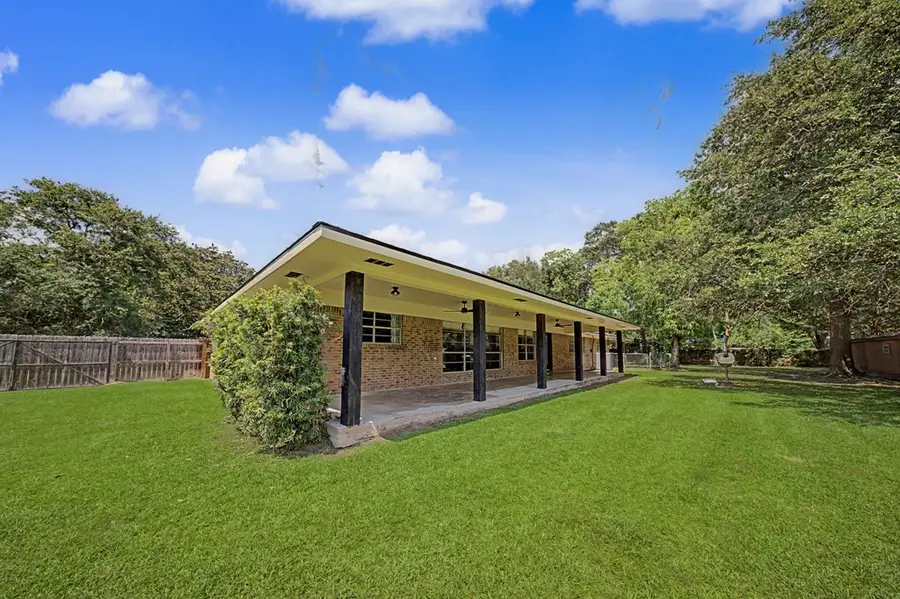 211 E Freddye Avenue, Kirbyville, TX 75956 - #3