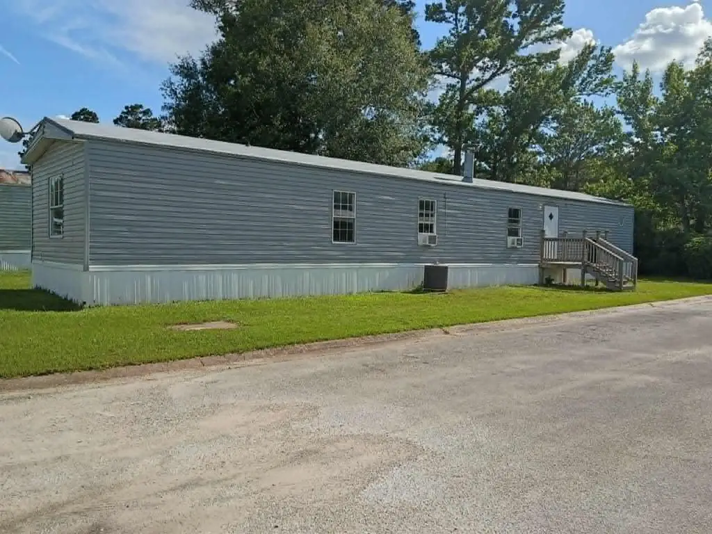 125 Broaddus, Lufkin, TX 75901 - #1