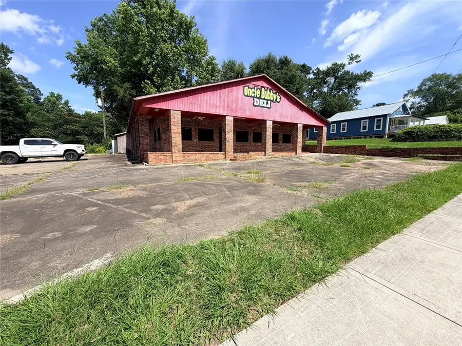 400 S Main Street, Jasper, TX 75951 - #2