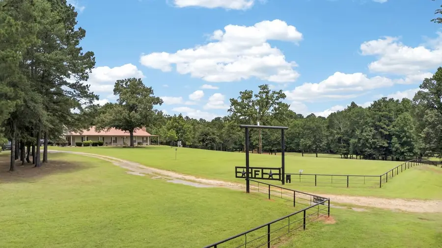 639 County Road 2280, Grapeland, TX 75844 - #2