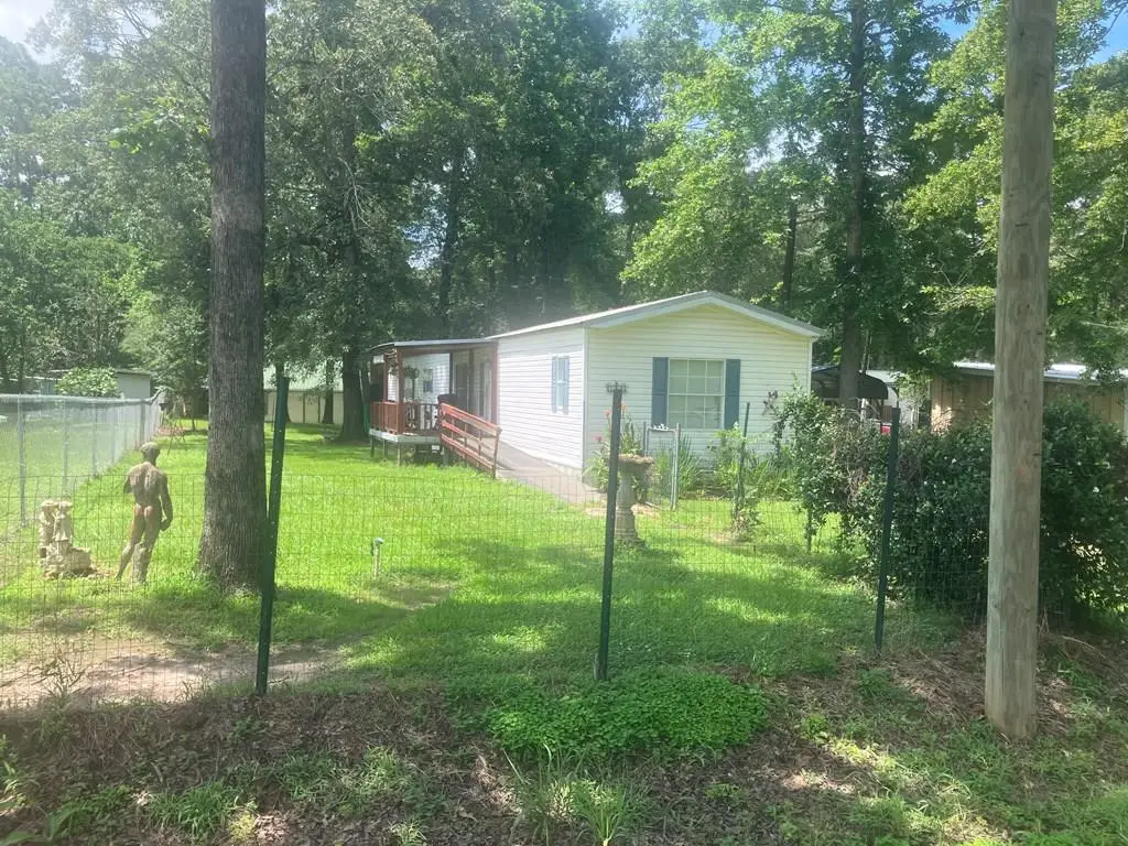 145 Mark Street, Hemphill, TX 75948 - #1