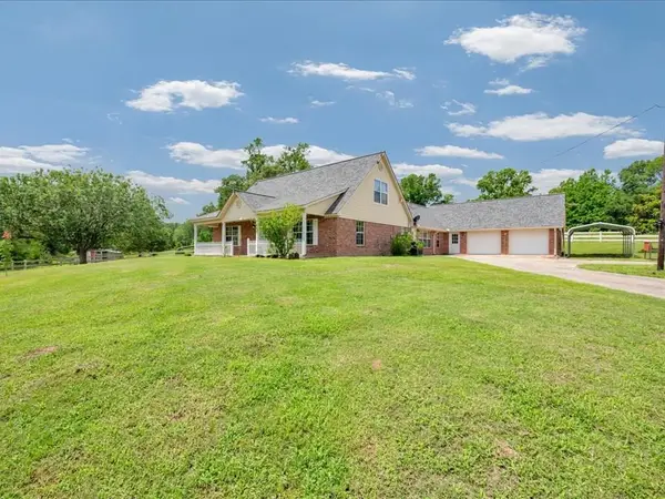2300 Cr 555, Nacogdoches, TX 75961