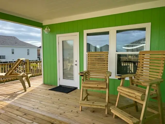 2292 East Lobster Street, Crystal Beach, TX 77650 - #3