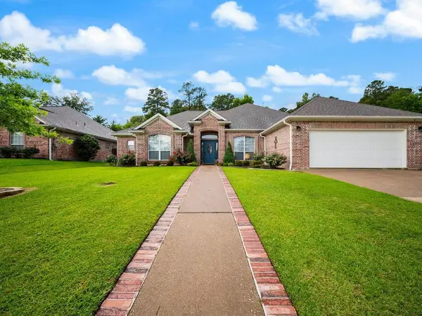 1704 Loblolly Lane, Lufkin, TX 75904