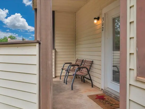 908 Pearl Street, Nacogdoches, TX 75961