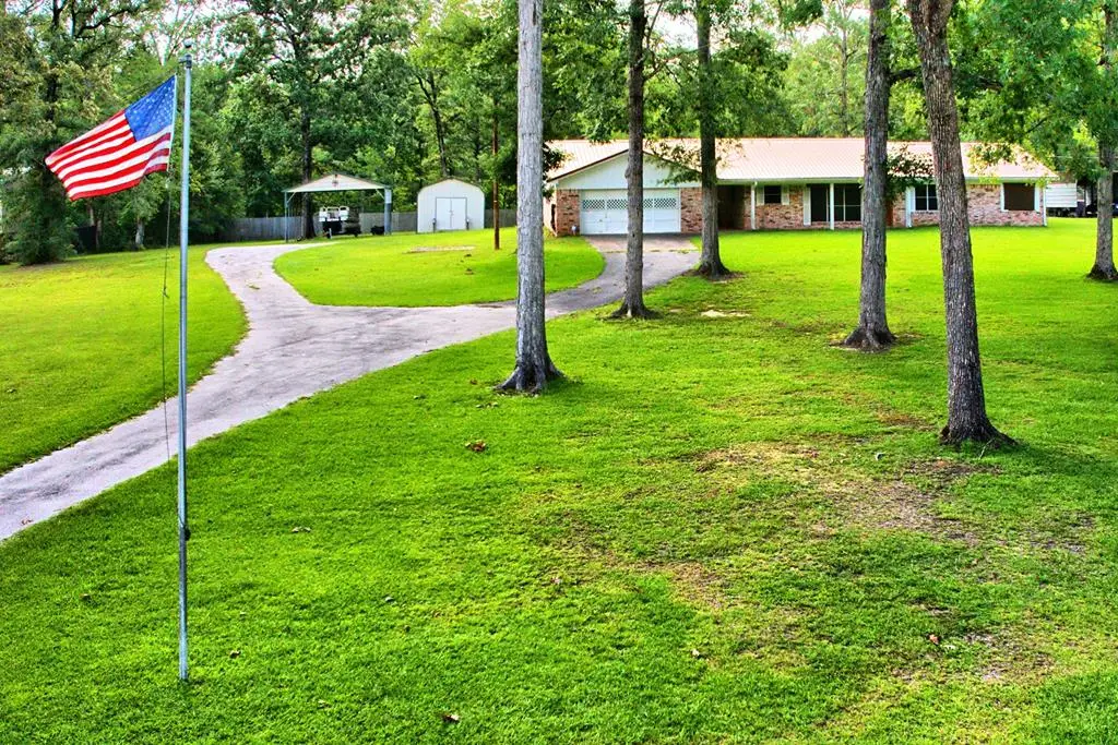 1639 Hwy 87s, Hemphill, TX 75948 - #1