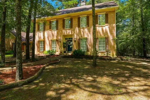 302 Pine Hill Road, Lufkin, TX 75904