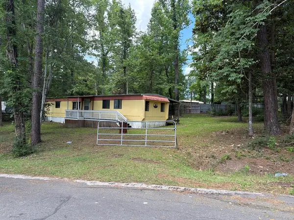 188 Cottonwood, Burkeville, TX 75932
