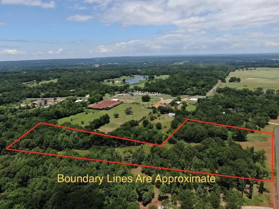 256 Pr 8841, Palestine, TX 75801 - #2