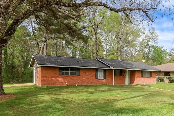 Address Withheld By Seller, Lufkin, TX 75904