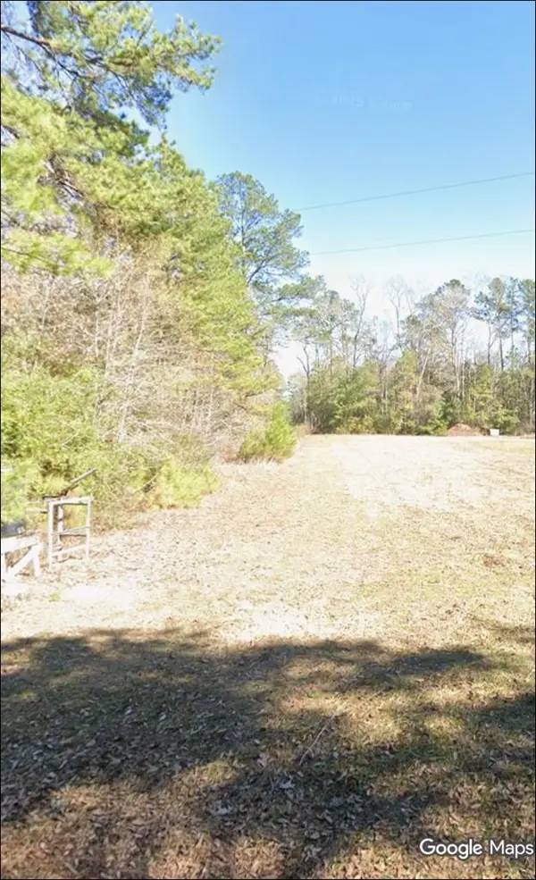 5833 Cherry Hill Road, Kountze, TX 77625