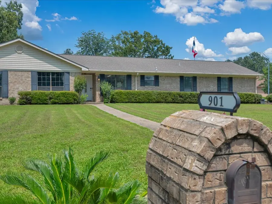 901 Dogwood, Diboll, TX 75941 - #2