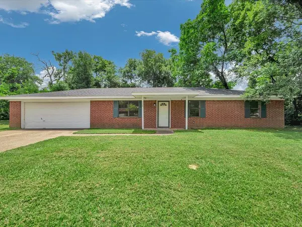 108 Bunyon Street, Henderson, TX 75652