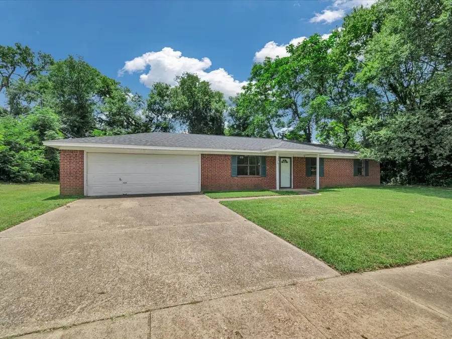 108 Bunyon Street, Henderson, TX 75652 - #3