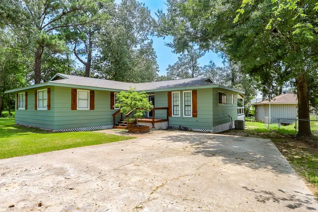 235 Mesa Verde, Livingston, TX 77351 - #1