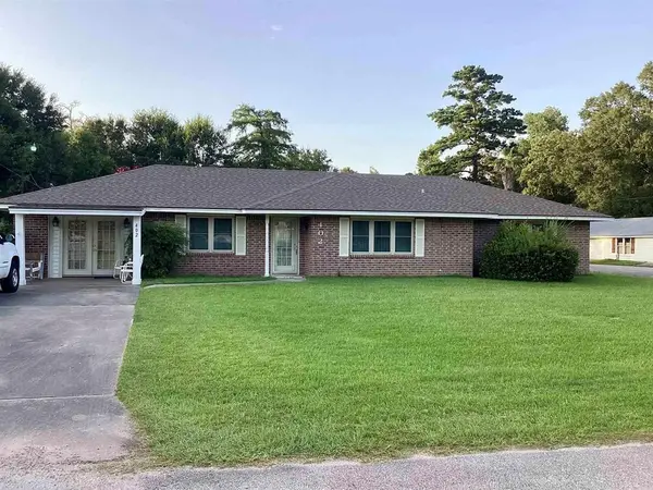 402 W Drew Street, Kirbyville, TX 75956