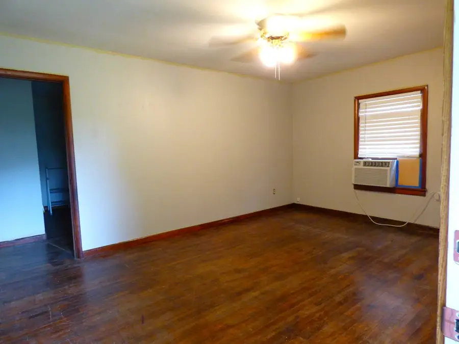 416 Hill Ave, Nacogdoches, TX 75964 - #3