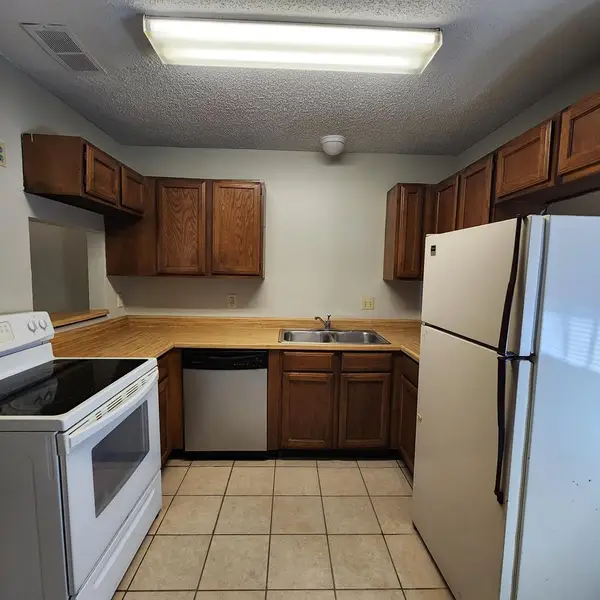210 W Austin Street, Nacogdoches, TX 75965