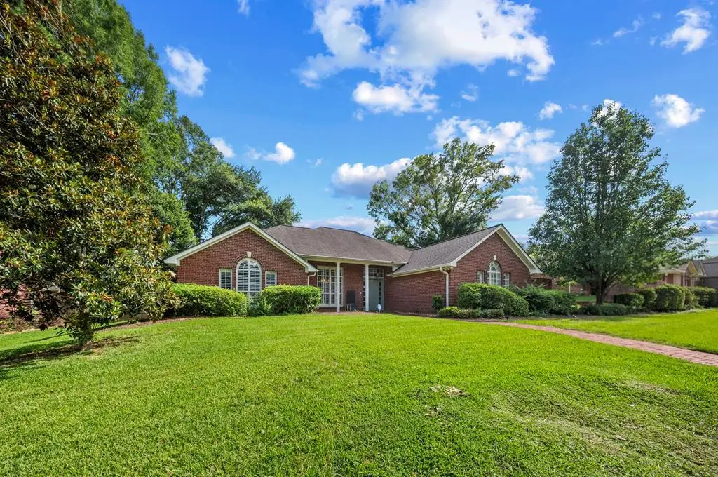 624 Oakview Drive, Nacogdoches, TX 75965 - #1