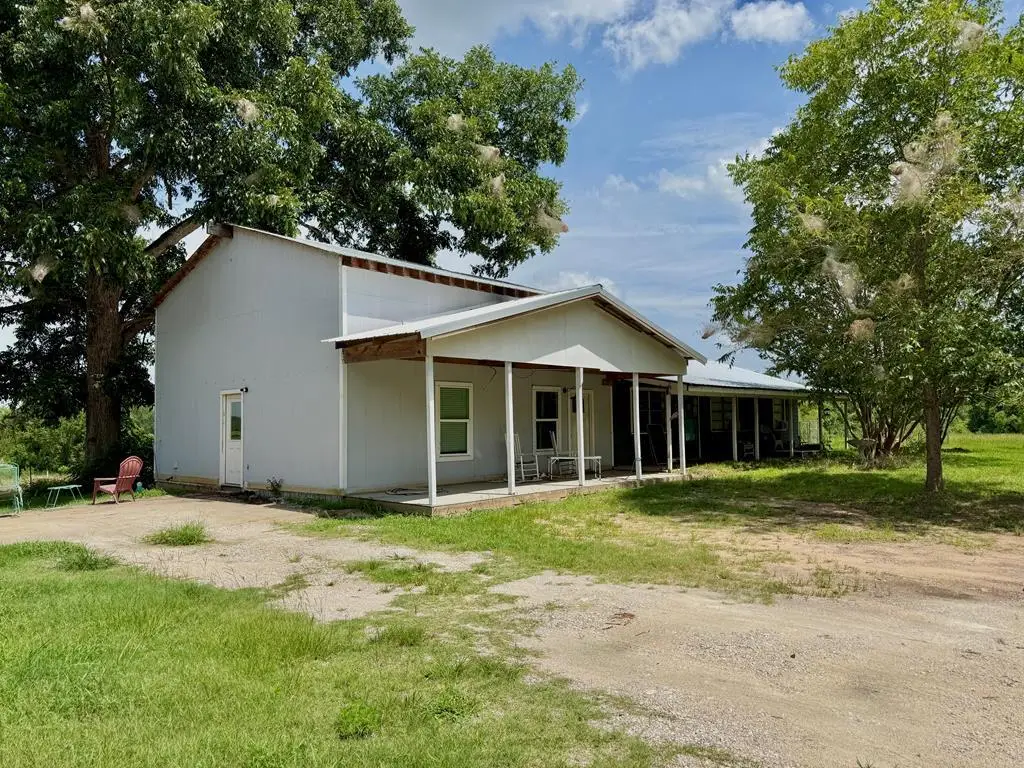 1796 Fm 95n, Garrison, TX 75946 - #1