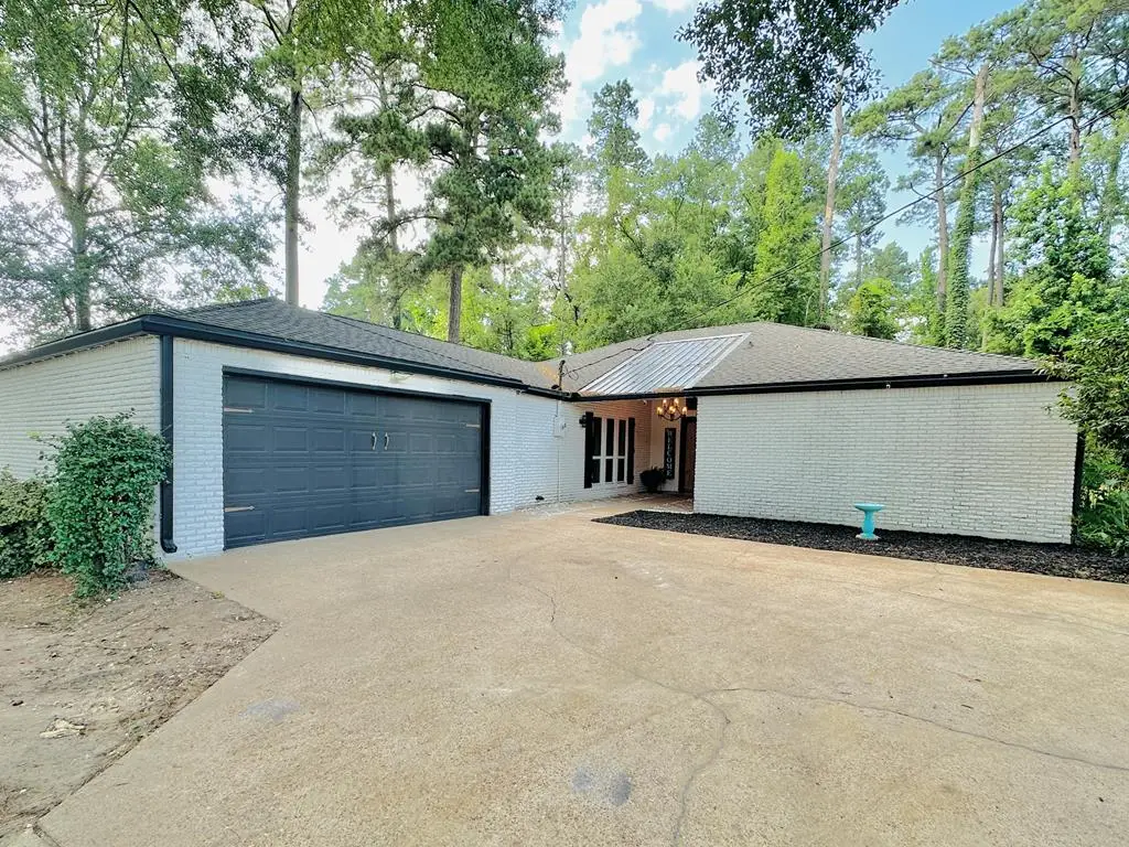 489 Lakewood Drive, Center, TX 75935 - #1