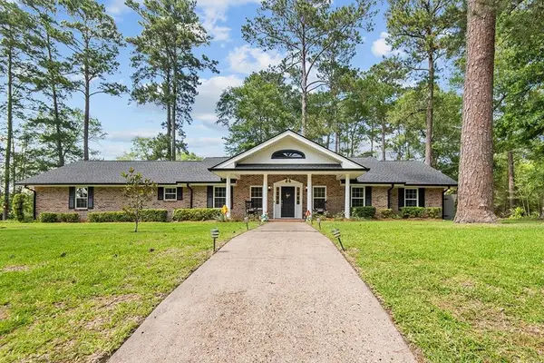 1504 Jacolyn Street, Jasper, TX 75951