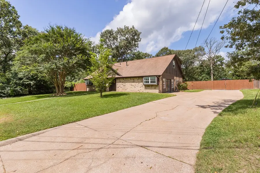 126 Ridgewood Drive, Lufkin, TX 75901 - #3