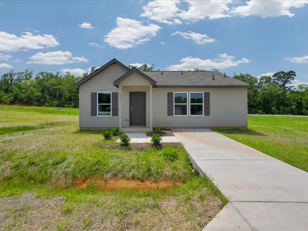 335 Dana Drive, Lufkin, TX 75901