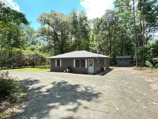 105 Saxton Street, Woodville, TX 75979