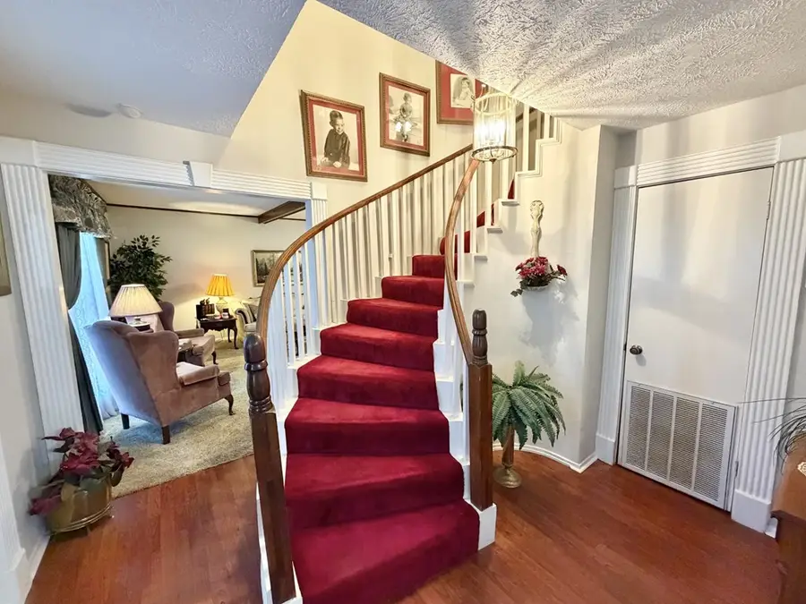 1307 Edgewood Circle, Lufkin, TX 75904 - #3