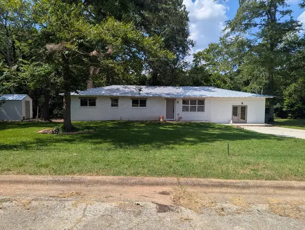 511 Pleasant Lane, Nacogdoches, TX 75964