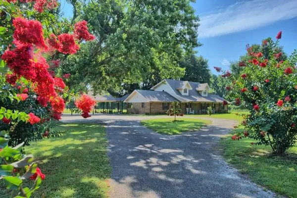 14072 State Highway 87 N, Milam, TX 75959