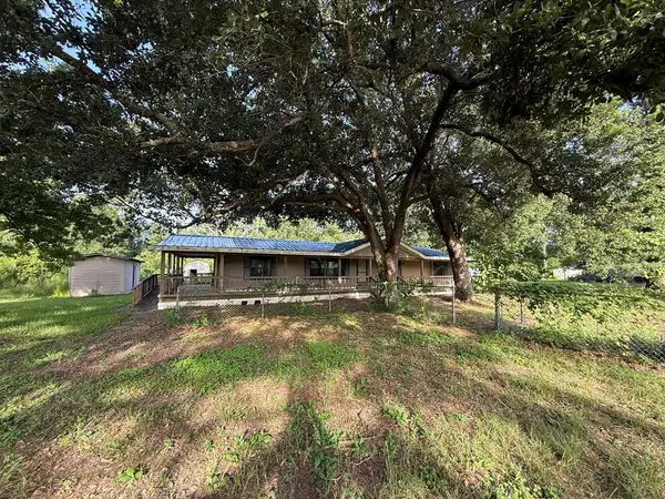 10355 Fm 1004, Buna, TX 77612