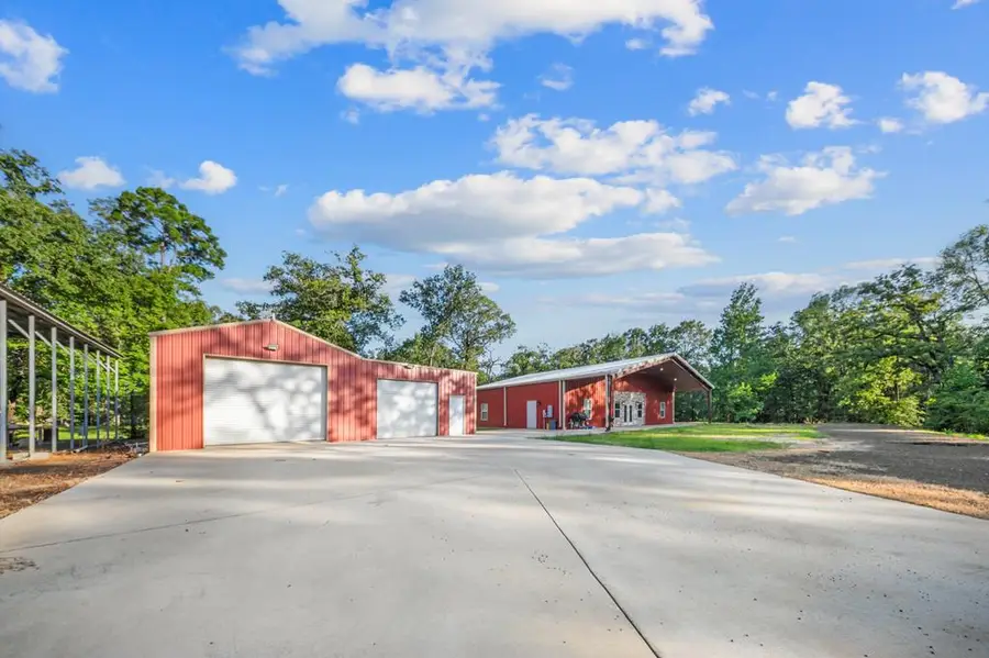 700 County Road 3558, Broaddus, TX 75929 - #3