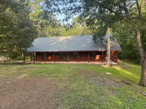 511 Maund Drive, Hemphill, TX 75948