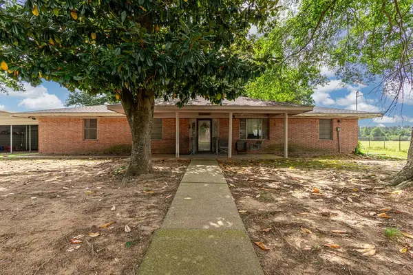 729 Cr 140, Nacogdoches, TX 75965