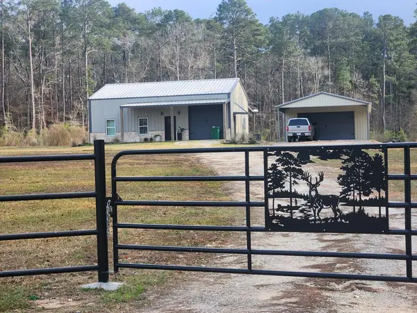 6340 Boulware Hudspeth Road, Zavalla, TX 75980