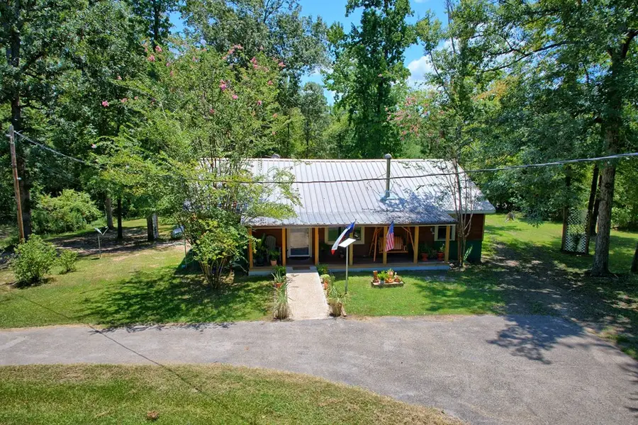 880 Pleasure Bend Road, Hemphill, TX 75948 - #3