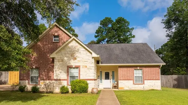 290 Austin Lane, Pollok, TX 75969