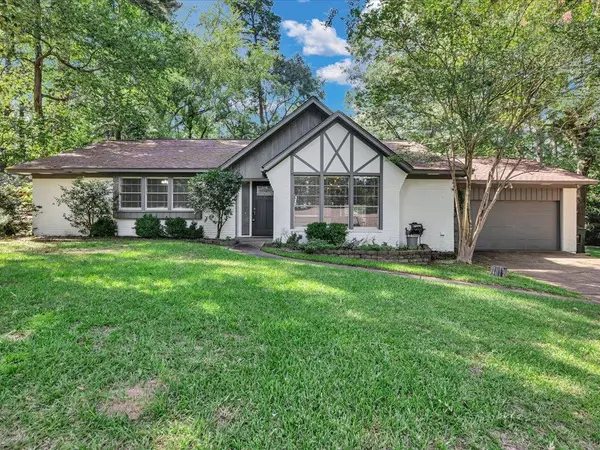 2115 E Austin Street, Nacogdoches, TX 75965