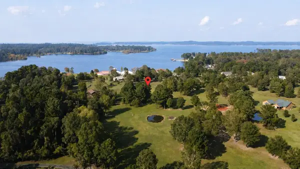28 Sunny Acres Drive, Hemphill, TX 75948