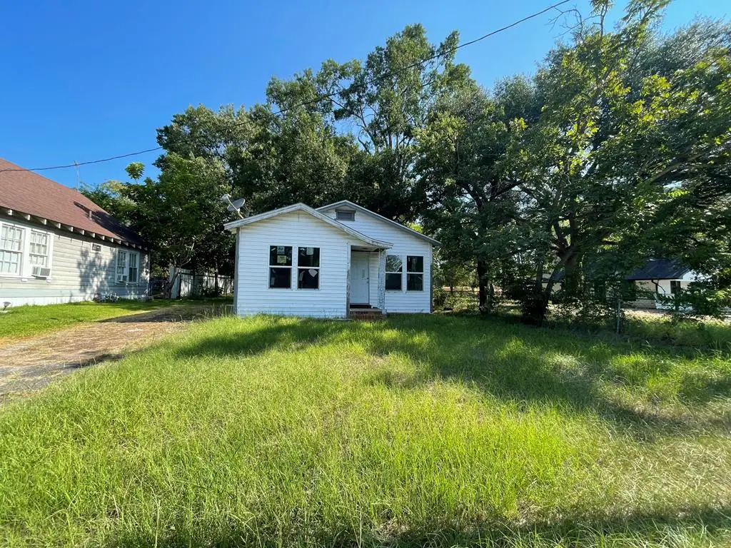 321 Humason, Lufkin, TX 75901 - #1