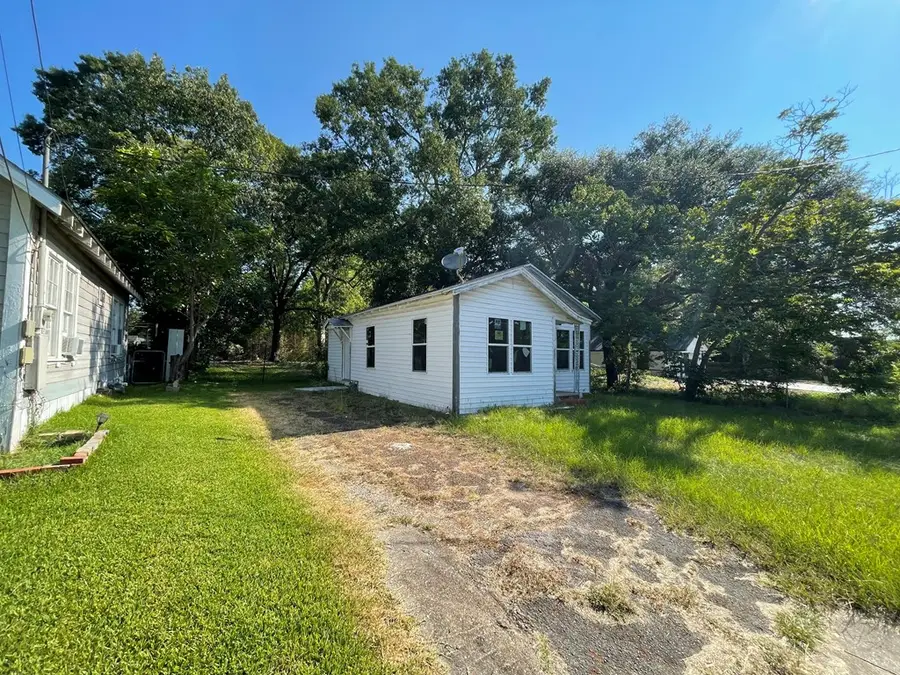 321 Humason, Lufkin, TX 75901 - #2