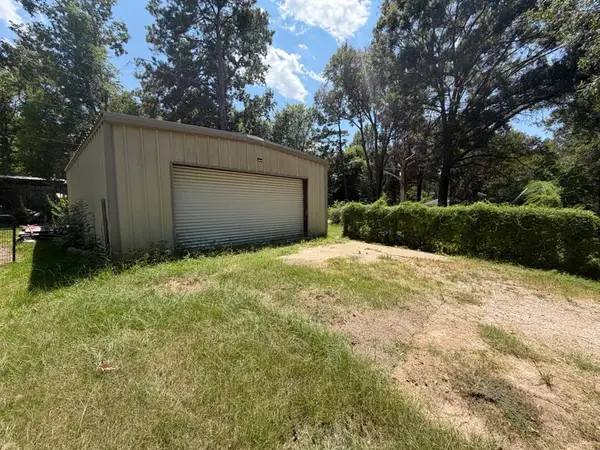 125 Self Rd, Lufkin, TX 75904