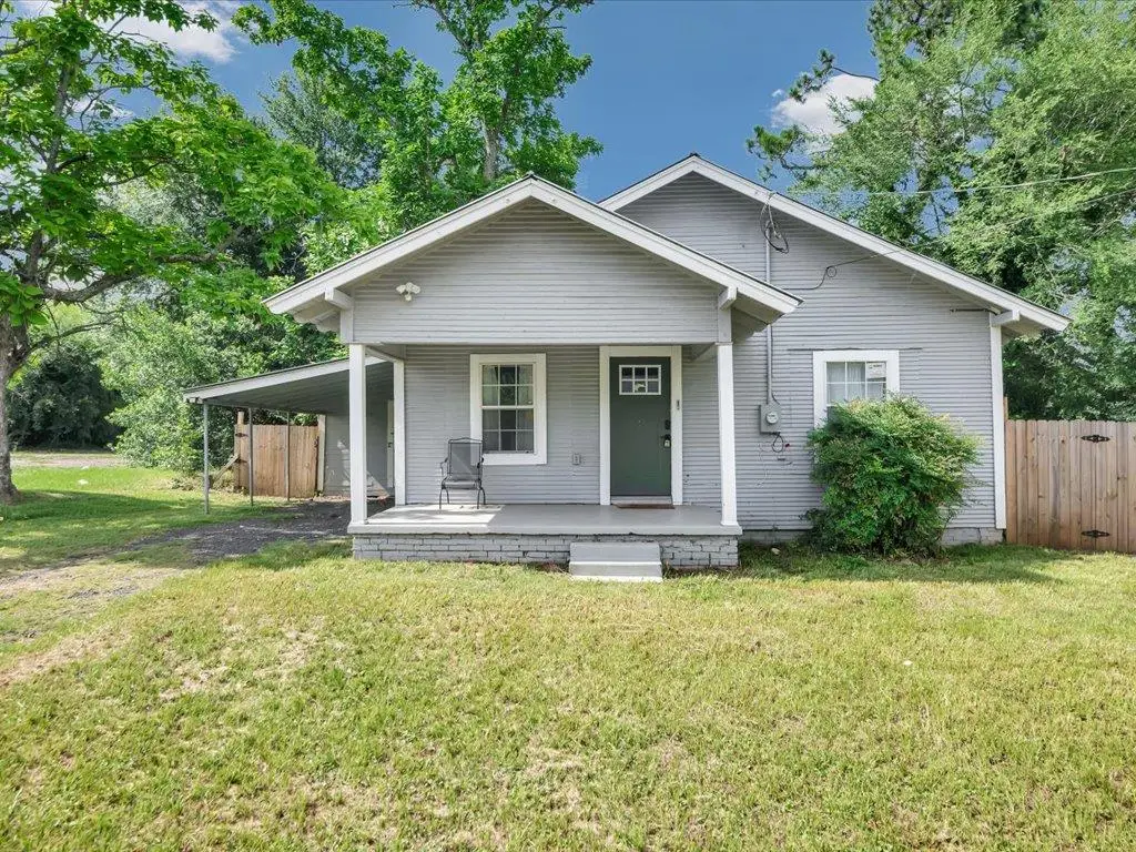 203 Beall St, Nacogdoches, TX 75966 - #1